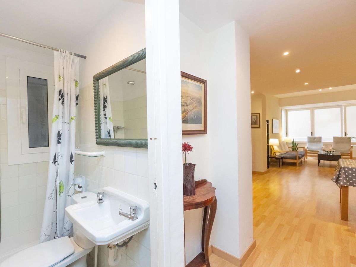 Apartment Eixample Dret Corsega Roger Lluria By Interhome Barcelona Buitenkant foto